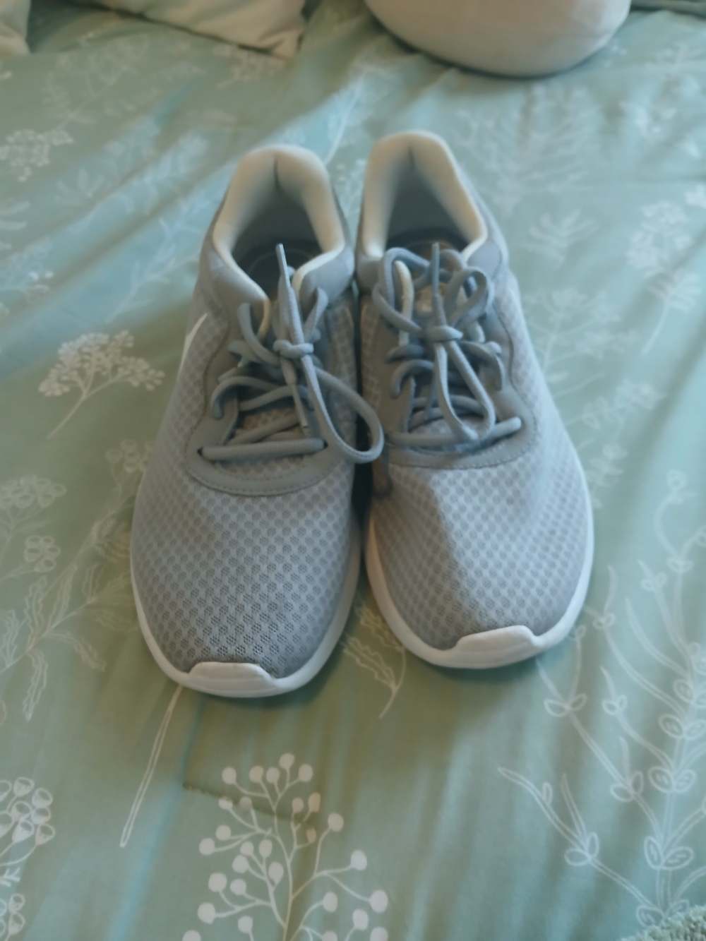 Nike Light Gray Athletic Running Shoes